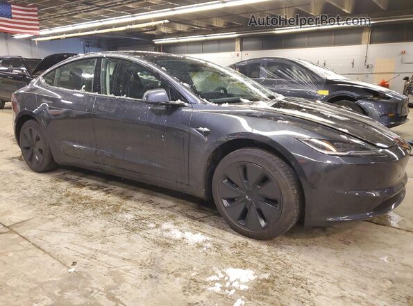 5YJ3E1EA3RF870362 2024 TESLA MODEL Серый Передняя правая четверть
