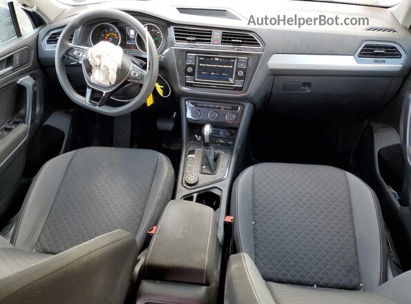 3VV0B7AX7MM021155 2021 VOLKSWAGEN TIGUAN Серый Вид панели приборов