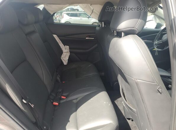 3MVDMBBM5PM580532 2023 MAZDA CX-30 Gray Widok wnętrza z tyłu