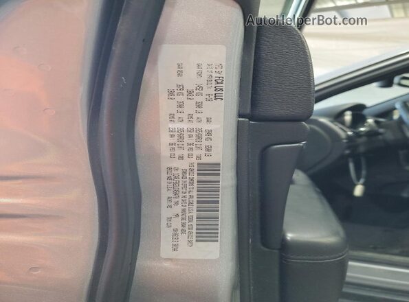1C4RJFBG3JC450470 2018 JEEP GRAND Silver 360 interior view