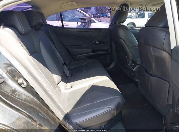 58ADA1C13NU013399 2022 LEXUS ES 300H Black VIN sticker view