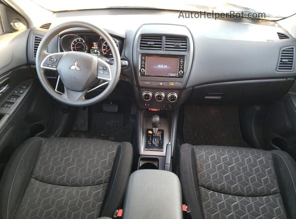 JA4ARUAU9RU005166 2024 MITSUBISHI OUTLANDER Silver 