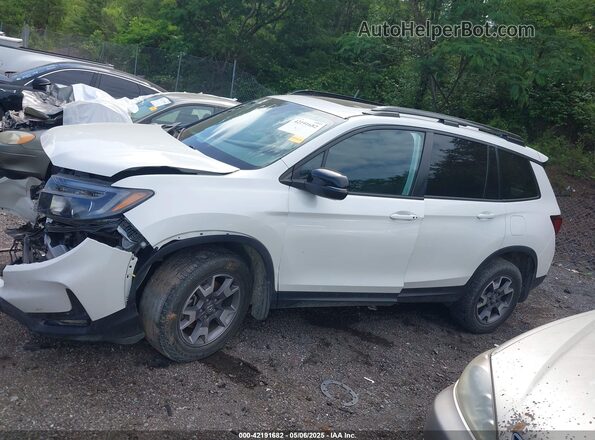 5FNYF8H61NB017374 2022 HONDA PASSPORT White სალონის 360-გრადუსიანი ხედი