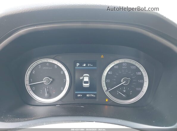 5NPE34AF2KH807147 2019 HYUNDAI SONATA Silver Widok tylnych siedzeń