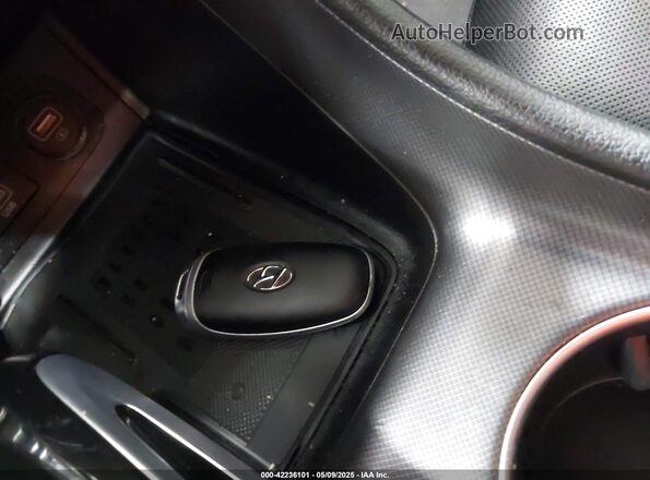 5NPEH4J27LH006214 2020 HYUNDAI SONATA Red Вид панелі приладів