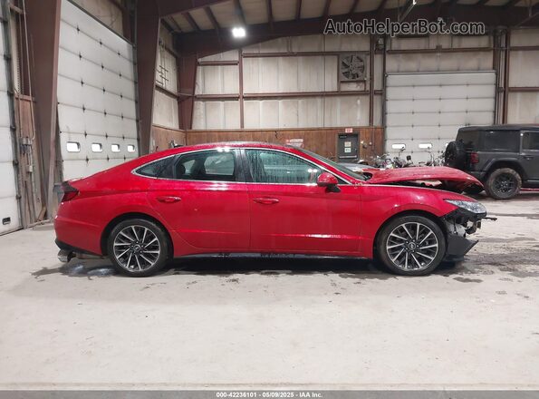 5NPEH4J27LH006214 2020 HYUNDAI SONATA Red Вид задньої частини салону