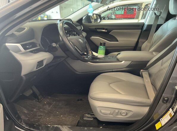 5TDGARAH2MS506372 2021 TOYOTA LE  Widok z tyłu