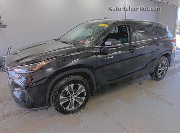 5TDGARAH6MS506374 2021 TOYOTA LE  Передня ліва чверть