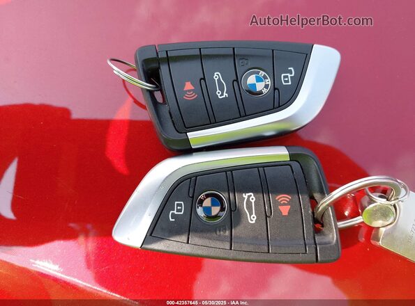 5UX2V1C03L9D10432 2020 BMW X4 Burgundy Widok deski rozdzielczej