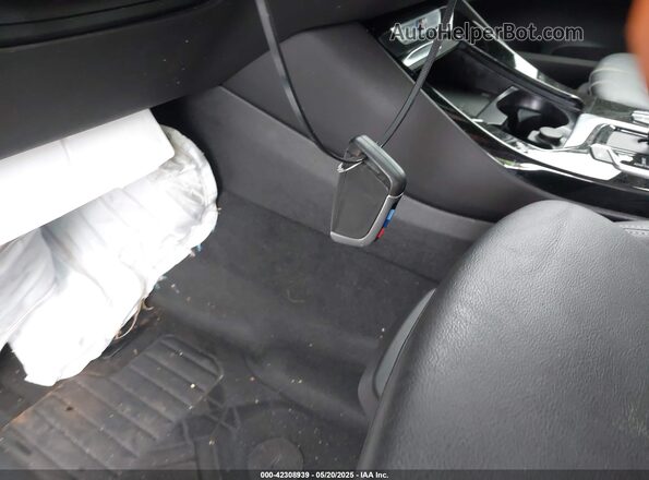 5UXTY9C05M9F31722 2021 BMW X3 Gray Dashboard view