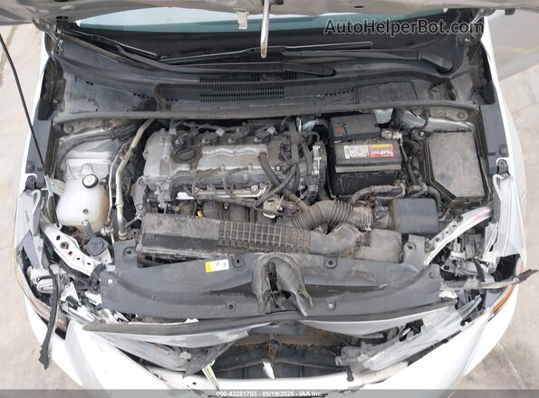 5YFEPMAE2MP257501 2021 TOYOTA LL Silver Հետևի տեսք