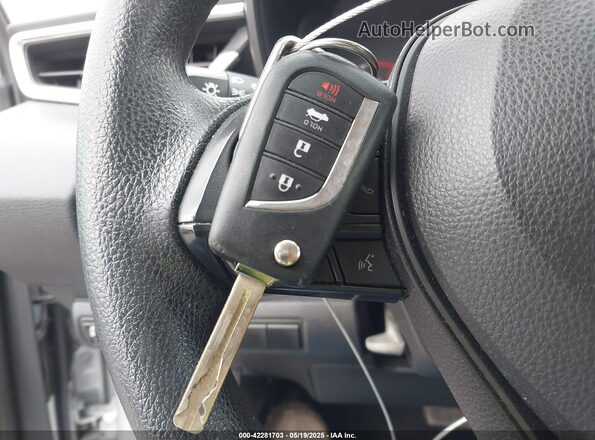 5YFEPMAE2MP257501 2021 TOYOTA LL Silver Առջևի վահանակի տեսք