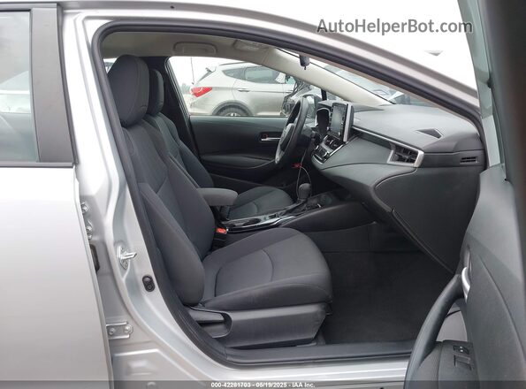 5YFEPMAE2MP257501 2021 TOYOTA LL Silver Սալոնի դիմացի տեսք