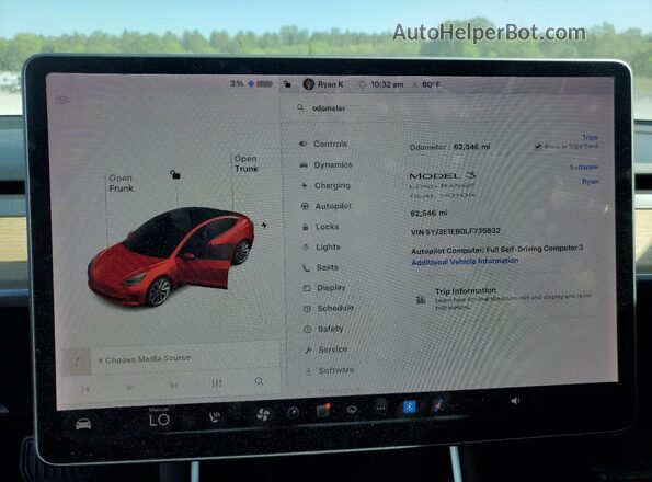 5YJ3E1EB0LF735632 2020 TESLA MODEL Красный Вид щитка приборов