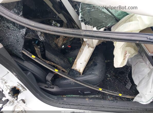 5YJ3E1EB3NF186902 2022 TESLA MODEL 3 White Vista interior delantera