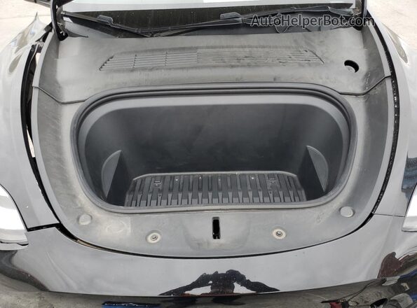 5YJYGDEE3MF084655 2021 TESLA MODEL Black Widok komory silnika