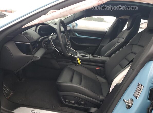 WP0AB2Y18NSA43720 2022 PORSCHE TAYCAN Blue Вид салону спереду
