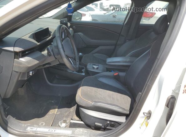 3FMTK4SE6MMD99678 2021 FORD MUSTANG White Vista interior delantera