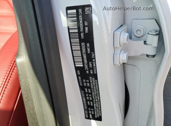 ZARFAMAN6R7685530 2024 ALFA ROMEO GIULIA White Вид підкапотного простору