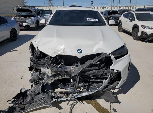 5UX33EX02R9U96529 2024 BMW X6 White Vista frontal