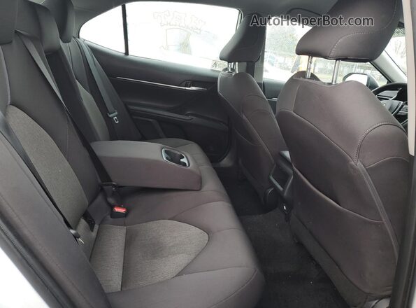 4T1C31AK5PU055343 2023 TOYOTA LE White Вид задніх сидінь