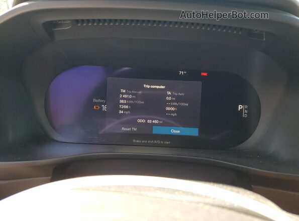 YV4ED3UR0M2582001 2021 VOLVO XC40 Черный Вид щитка приборов