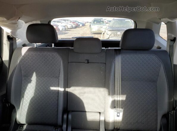 3VV0B7AX7MM021155 2021 VOLKSWAGEN TIGUAN Серый Вид задних сидений