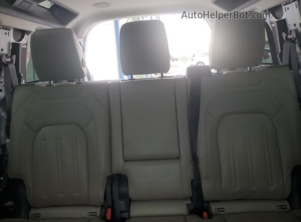 SALE9EEU8L2018476 2020 LAND ROVER DEFENDER White უკანა სავარძლების ხედი