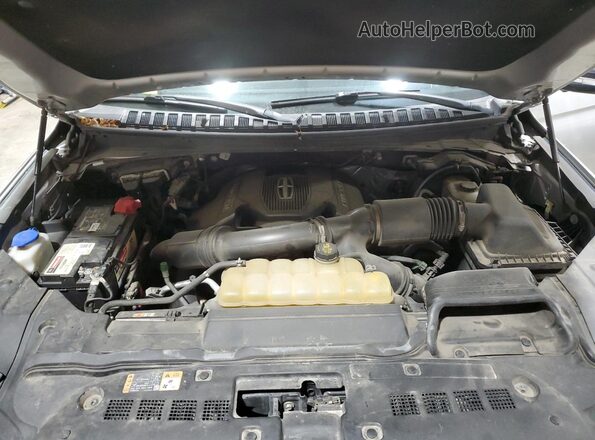 5LMJJ2LT1JEL04387 2018 LINCOLN NAVIGATOR Silver 