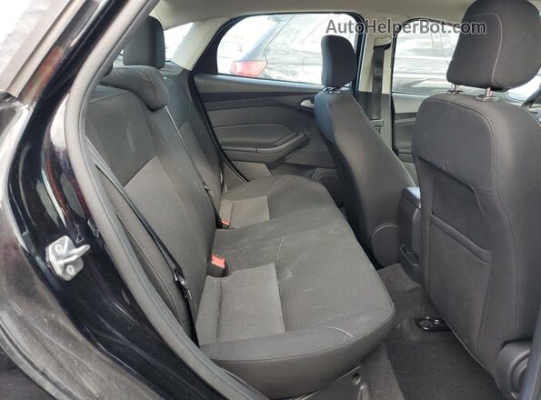 1FADP3FE0JL229964 2018 FORD FOCUS Black Հետևի նստատեղերի տեսք