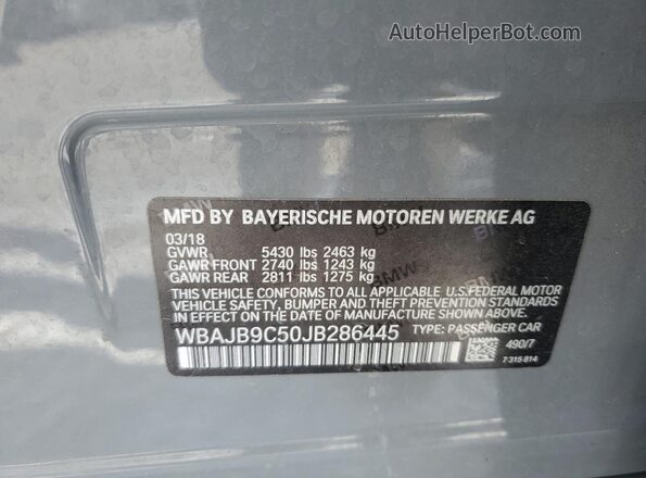 WBAJB9C50JB286445 2018 BMW M5 Gray Vista del compartimento del motor