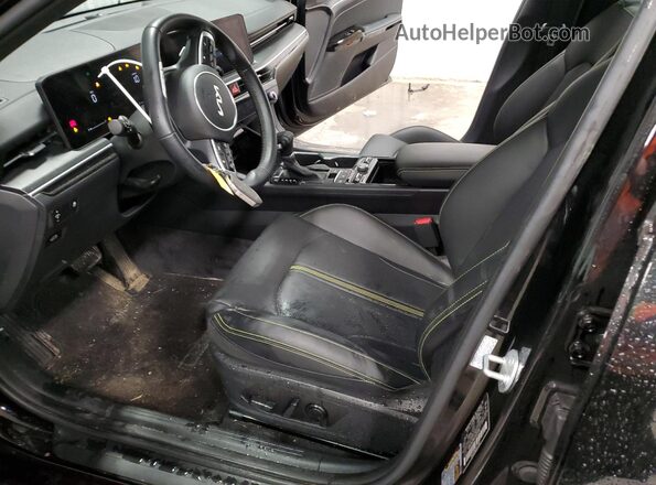 KNAG44J8XS5323795 2025 KIA K5 Black Vista interior delantera