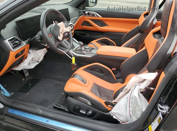 WBS33BA05RCN76086 2024 BMW M4 Black Вид салону спереду