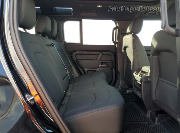 SALEJ7EX5S2364349 2025 LAND ROVER DEFENDER Черный Вид задней части салона
