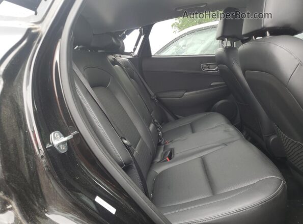 KM8K33AG3MU106868 2021 HYUNDAI KONA Black Widok tylnych siedzeń