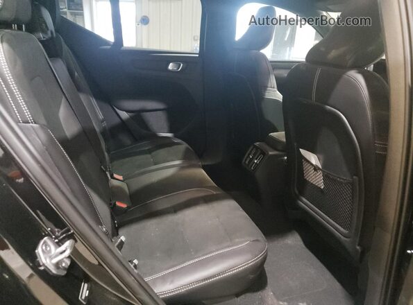 YV4ED3UR0M2582001 2021 VOLVO XC40 Черный Вид задней части салона