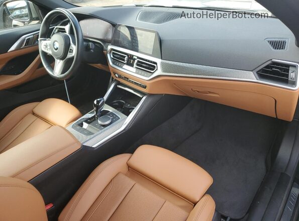 WBA63AT01NCK16400 2022 BMW M4 Green Вид панелі приладів