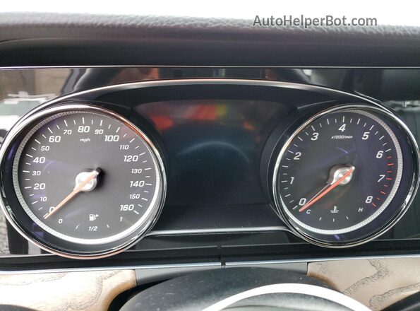 WDDZF4KB3JA386006 2018 MERCEDES-BENZ E Black Սարքավորումների վահանակի տեսք
