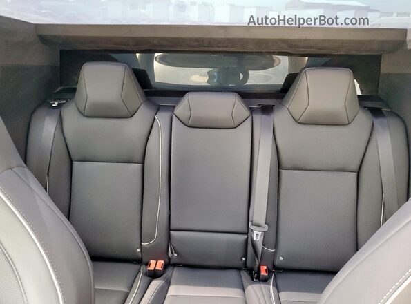 7G2CEHED3RA021099 2024 TESLA CYBERTRUCK Black 