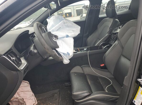 7JRL12FH1RG314720 2024 VOLVO S60 Черный 