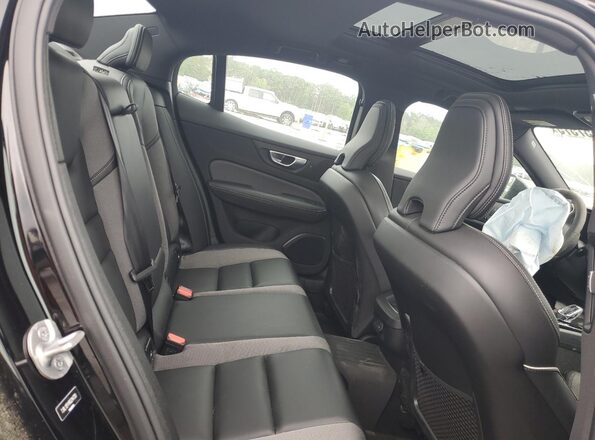 7JRL12FH1RG314720 2024 VOLVO S60 Черный 