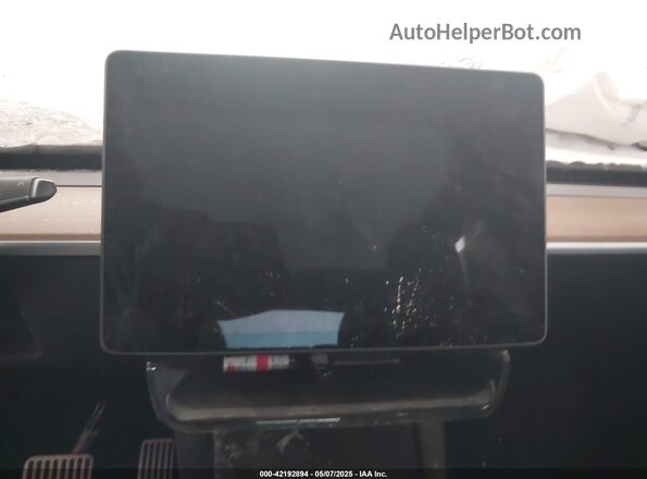 7SAYGDED2RF091484 2024 TESLA MODEL Y Черный Панорамный вид салона 360°