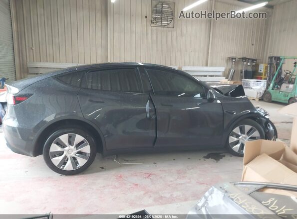 7SAYGDED2RF091484 2024 TESLA MODEL Y Черный Вид щитка приборов