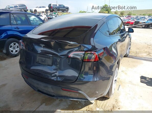 7SAYGDED6RF054342 2024 TESLA MODEL Y Gray Հետևի աջ