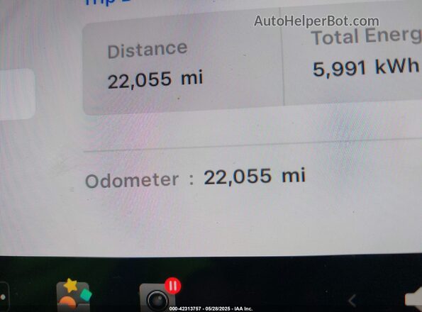 7SAYGDED6RF054342 2024 TESLA MODEL Y Gray 