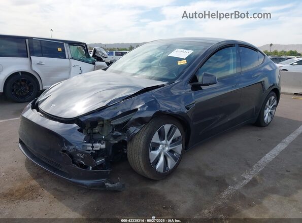 7SAYGDEEXRF080483 2024 TESLA MODEL Y Gray 