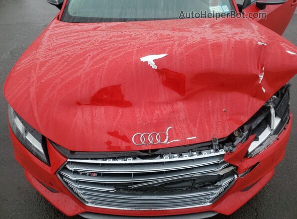 TRUC1AFVXG1033004 2016 AUDI TT Red Widok wnętrza z tyłu