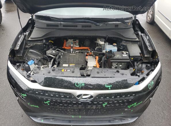 KM8K33AG3MU106868 2021 HYUNDAI KONA Black Widok wnętrza z tyłu