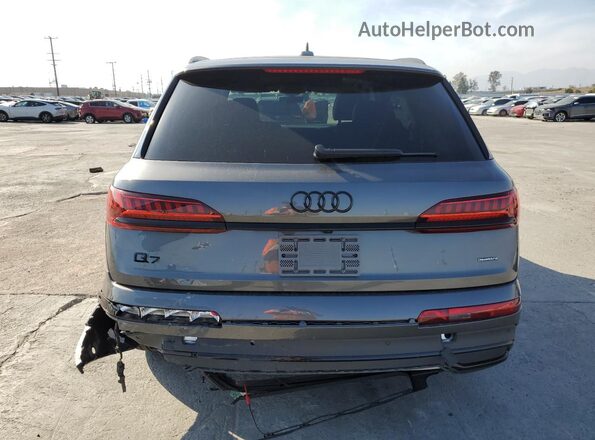 WA1LCBF77RD008780 2024 AUDI Q7 Gray Հետևի տեսք