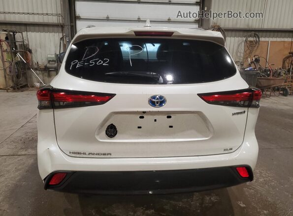 5TDHBRCH9MS530747 2021 TOYOTA LE White 